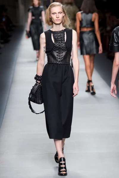 Look 45